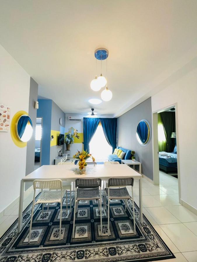 E. R Homestay 3R2B Nearby Klia Sepang Luaran gambar